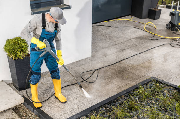 Best Deck Cleaning Services  in Riverdale, UT